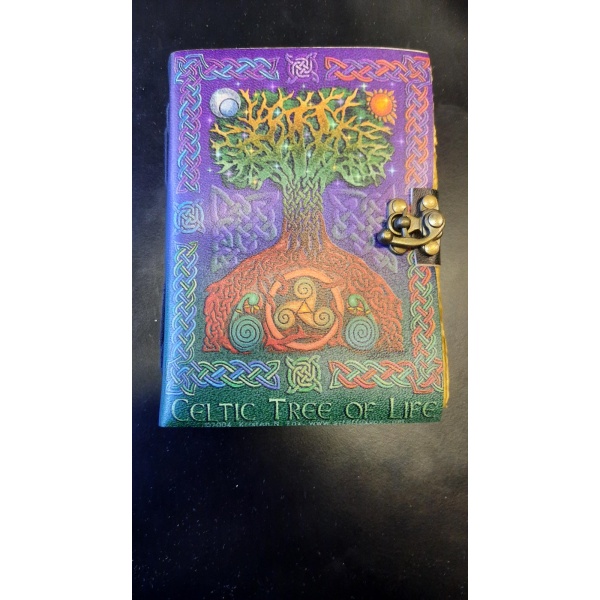 Grimoire M Arbre + Triskele